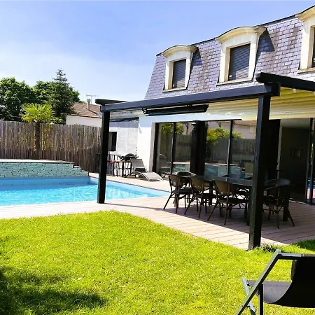 Avec Piscine - 15 ' Jo - Velos - 30 ' Villa