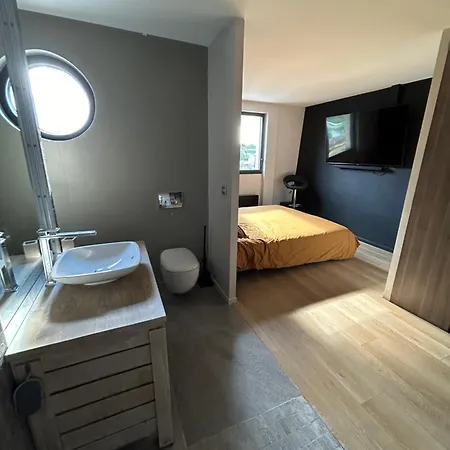 Avec Piscine - 15 ' Jo - Vélos - 30 ' Villa